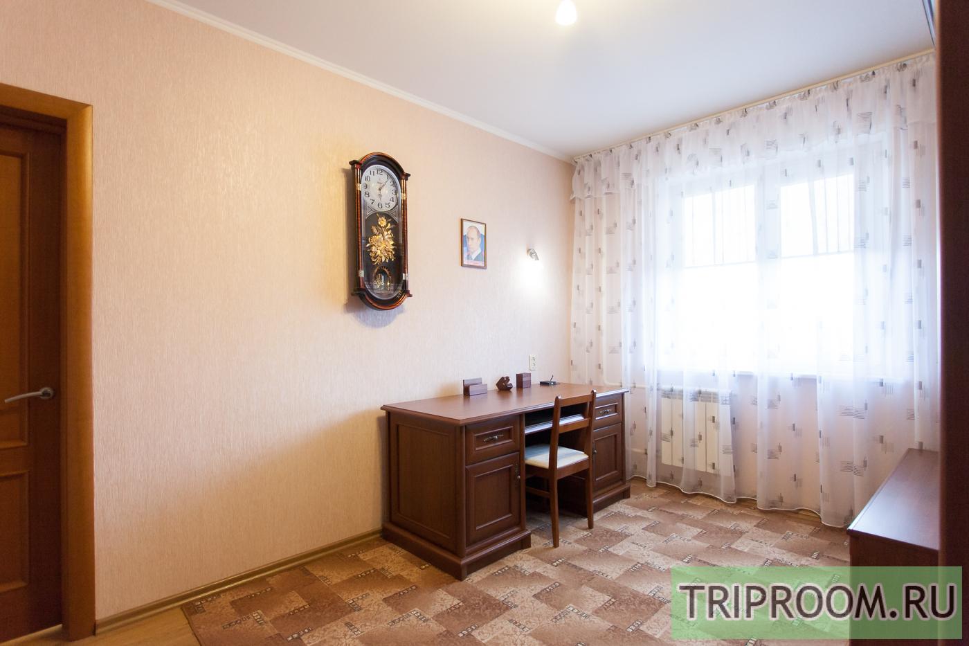 3-комнатная квартира посуточно (вариант № 7647), ул. Комсомольский проспект, фото № 9