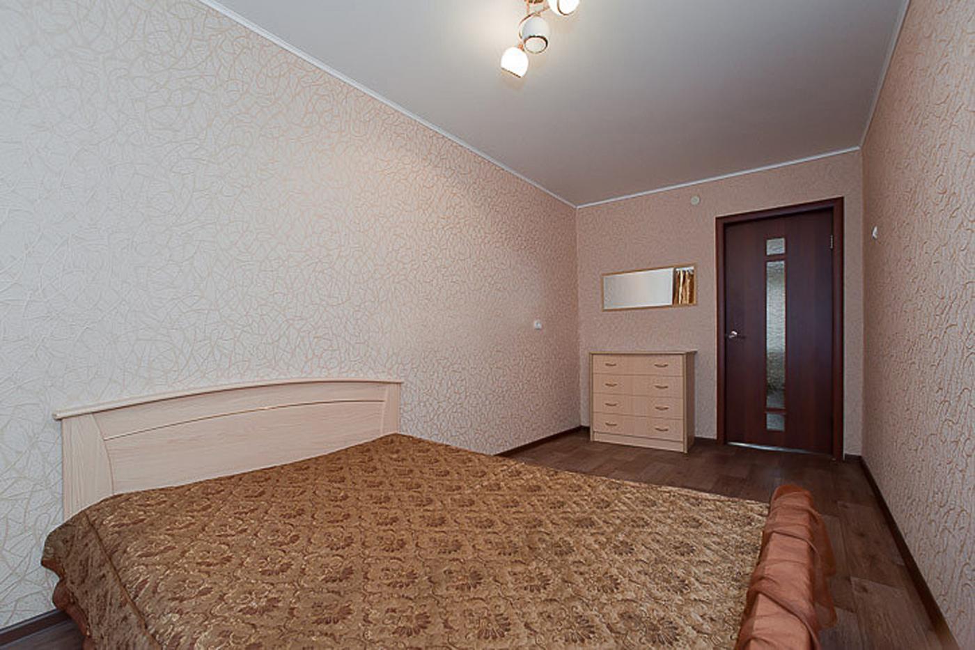 2-комнатная квартира посуточно (вариант № 1315), ул. Сони Кривой улица, фото № 4