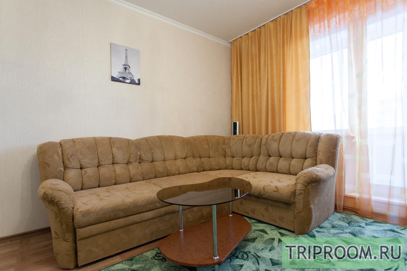 3-комнатная квартира посуточно (вариант № 7647), ул. Комсомольский проспект, фото № 3